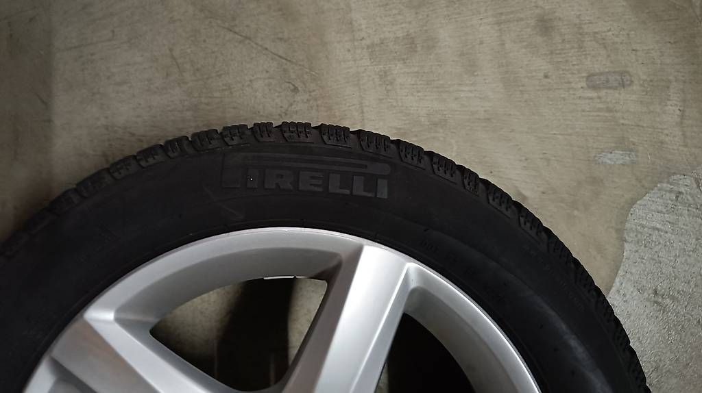 Volkswagen Cerchioni: 4 VW Original Alufelgen 16 Zoll – Usato da Muttenz venduto da m_h_m567 1