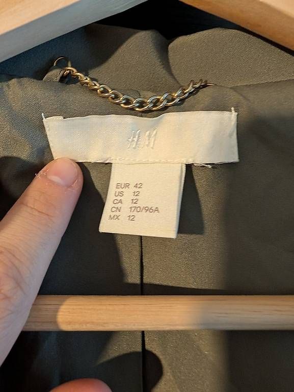 Giacche: Jacke grun EU 42 – Usato da Schlieren venduto da Graziagra 2