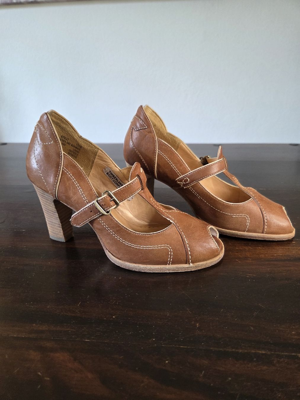 Timberland Scarpe da donna: Timberland Leder Peeptoe Pumps Gr. 38 – Usato da Bern venduto da -Aniko-