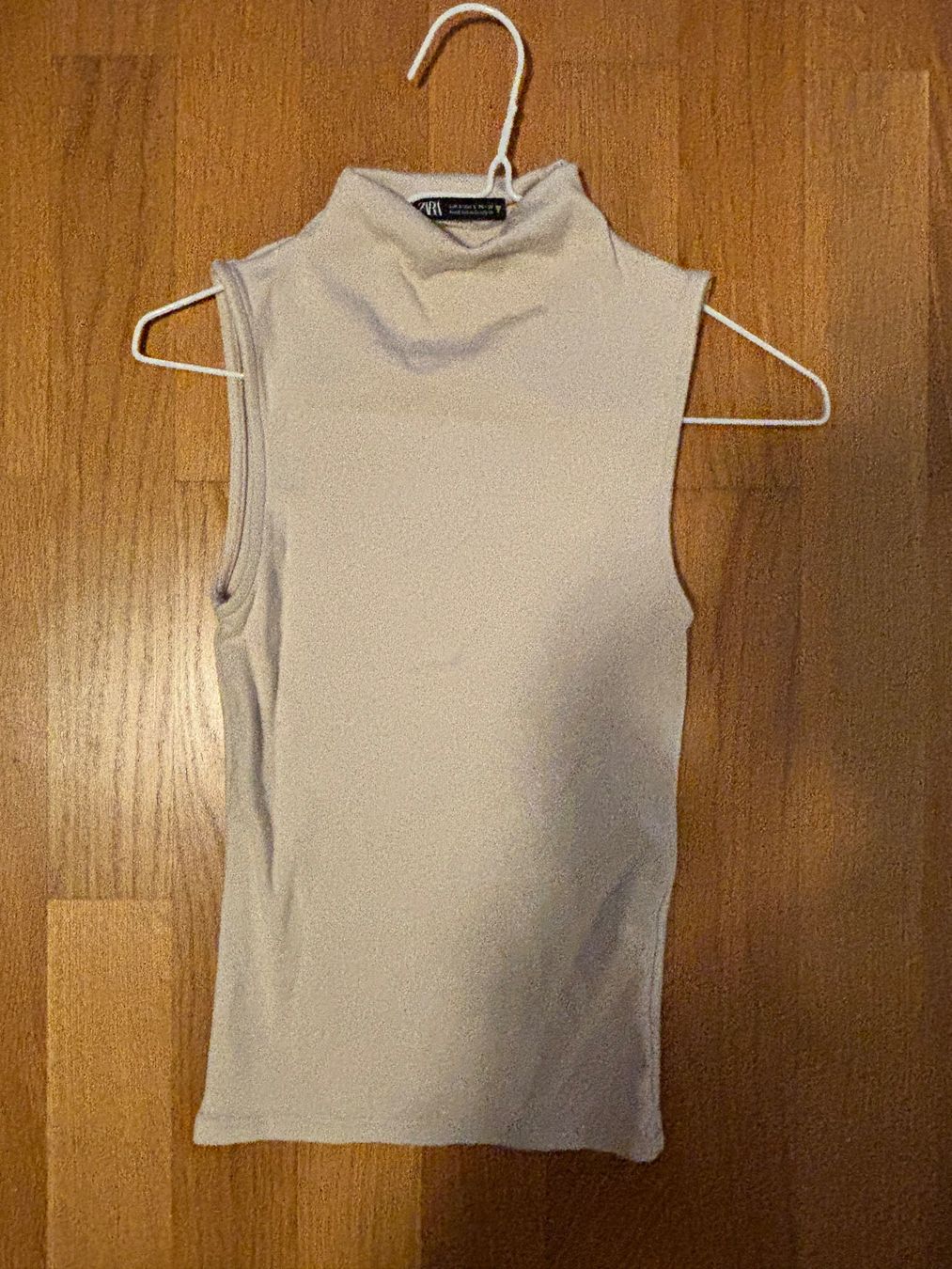 Zara Top: Zara Top, Grösse S – Nuovo (secondo la descrizione) da Zürich venduto da gaj_nm6w