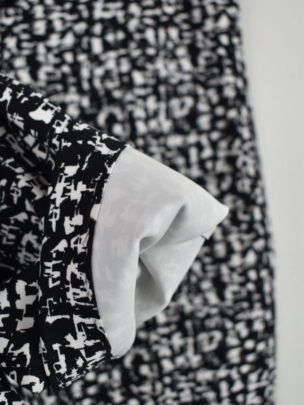 Marc Cain Hosen: Marc Cain Stretch Stoffhose Gr.38 (N3) – Gebraucht aus Nürensdorf von 2ND_STORY 5