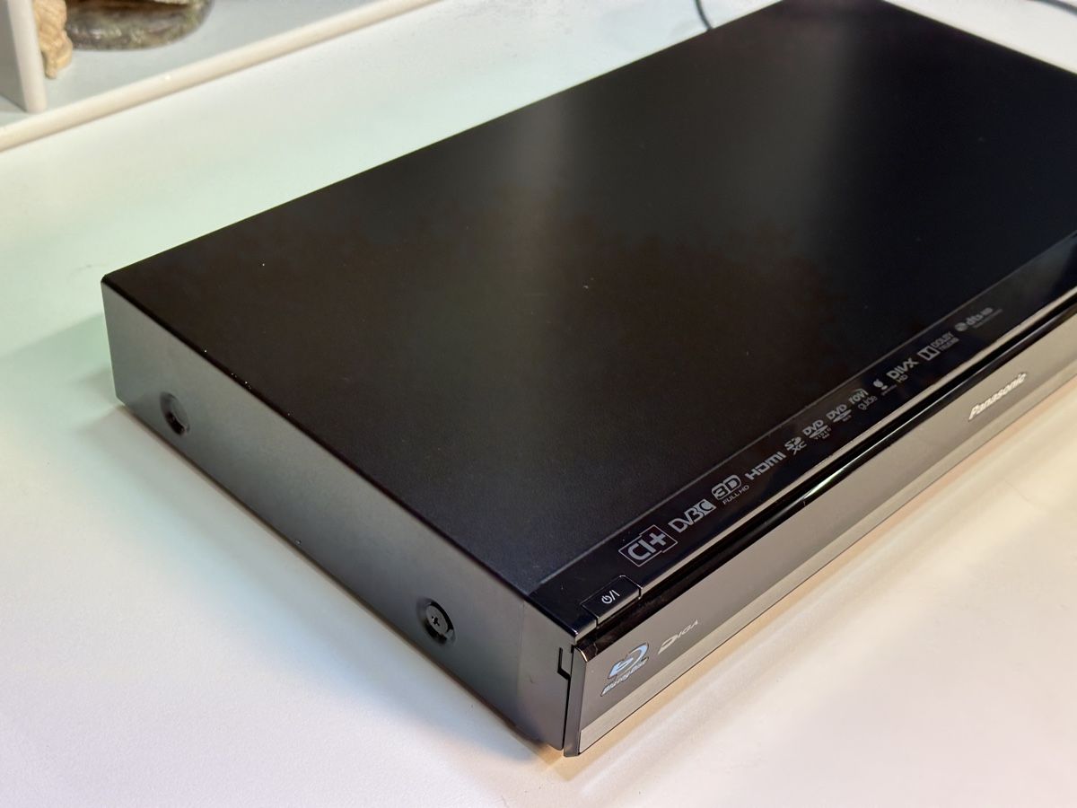 Panasonic Registratori: Blu-Ray Recorder Panasonic DMR-BCT720 DVB-C – Usato da Wädenswil venduto da HobbyZimmer 4