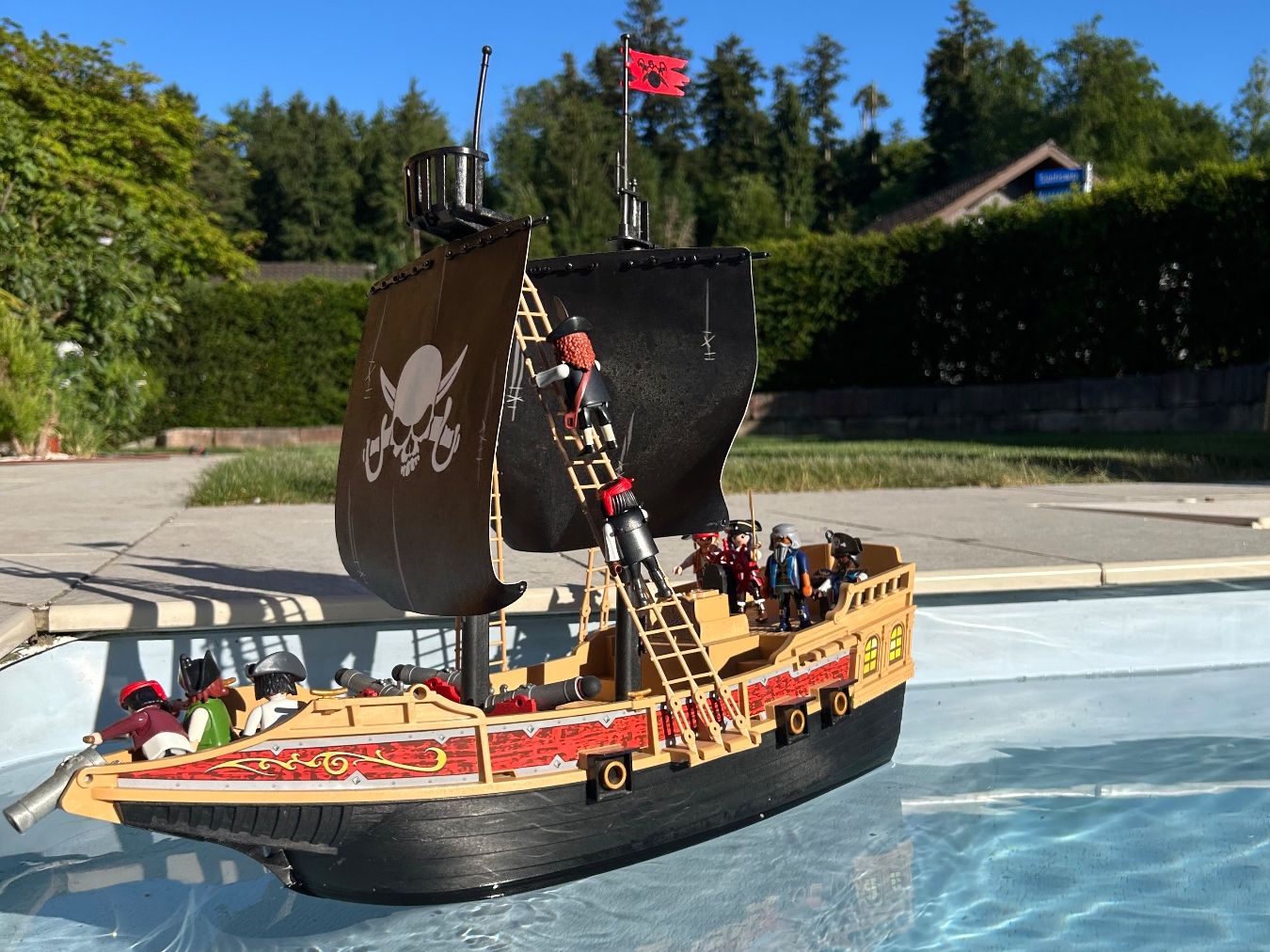 Playmobil Giocattoli: Grosses Playmobil Piratenschiff – Usato da Oetwil am See venduto da Raschler 1