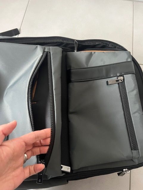 Samsonite Zaini: SAMSONITE: grosse Laptoprucksack - olivgrün – Nuovo (secondo la descrizione) da Neerach venduto da romiping 2