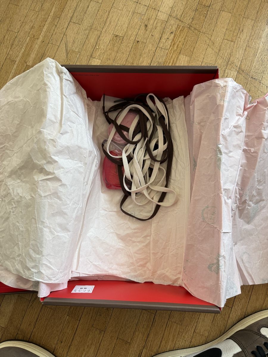 Jordan Chaussures hommes: Jordan 1 High Travis Scott – D'occasion à Genève par SG_73 4
