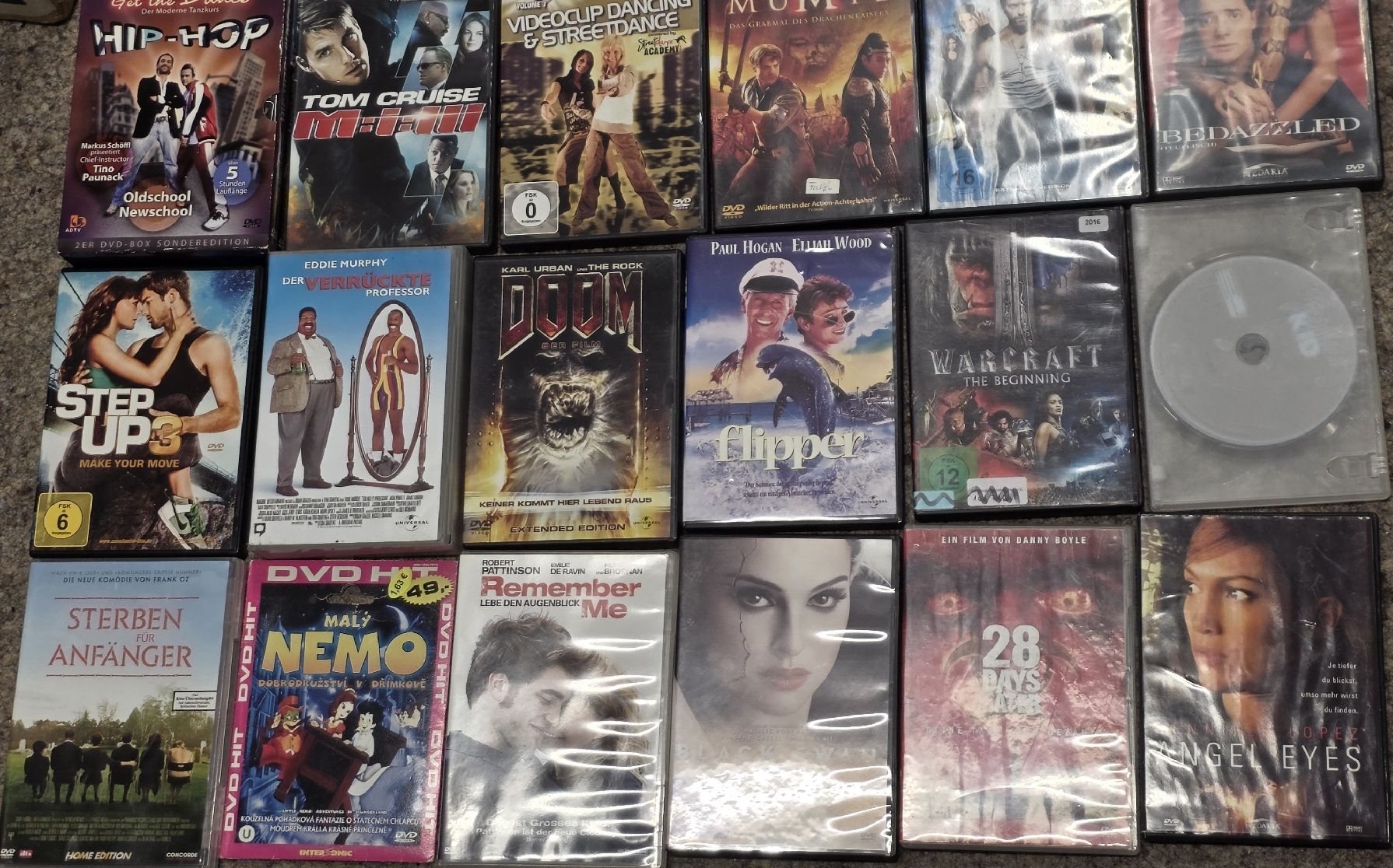 Tutti i DVDs: 28 DVDs - Paket / Konvolut / lot – Usato da Reinach BL venduto da _MasterK_ 4