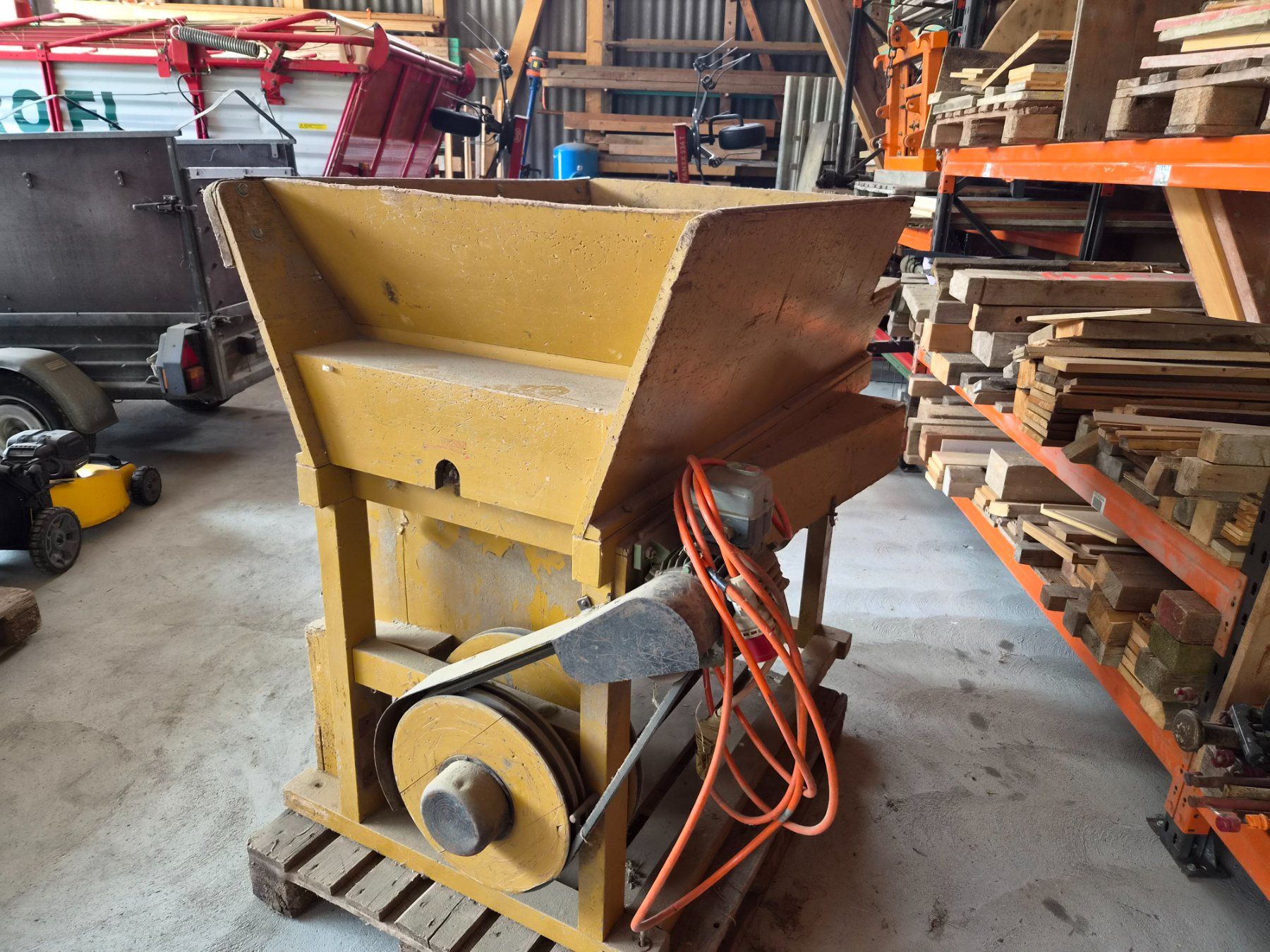 Tutte le macchine: Heurüstmaschiene 2.2 Ps Motor – Usato da Ernetschwil venduto da Nettenhof01 1