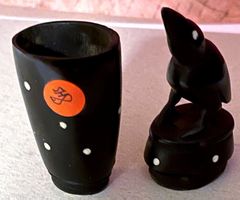 Vogel mit Dose aus Wasserbüffelhorn (HS8