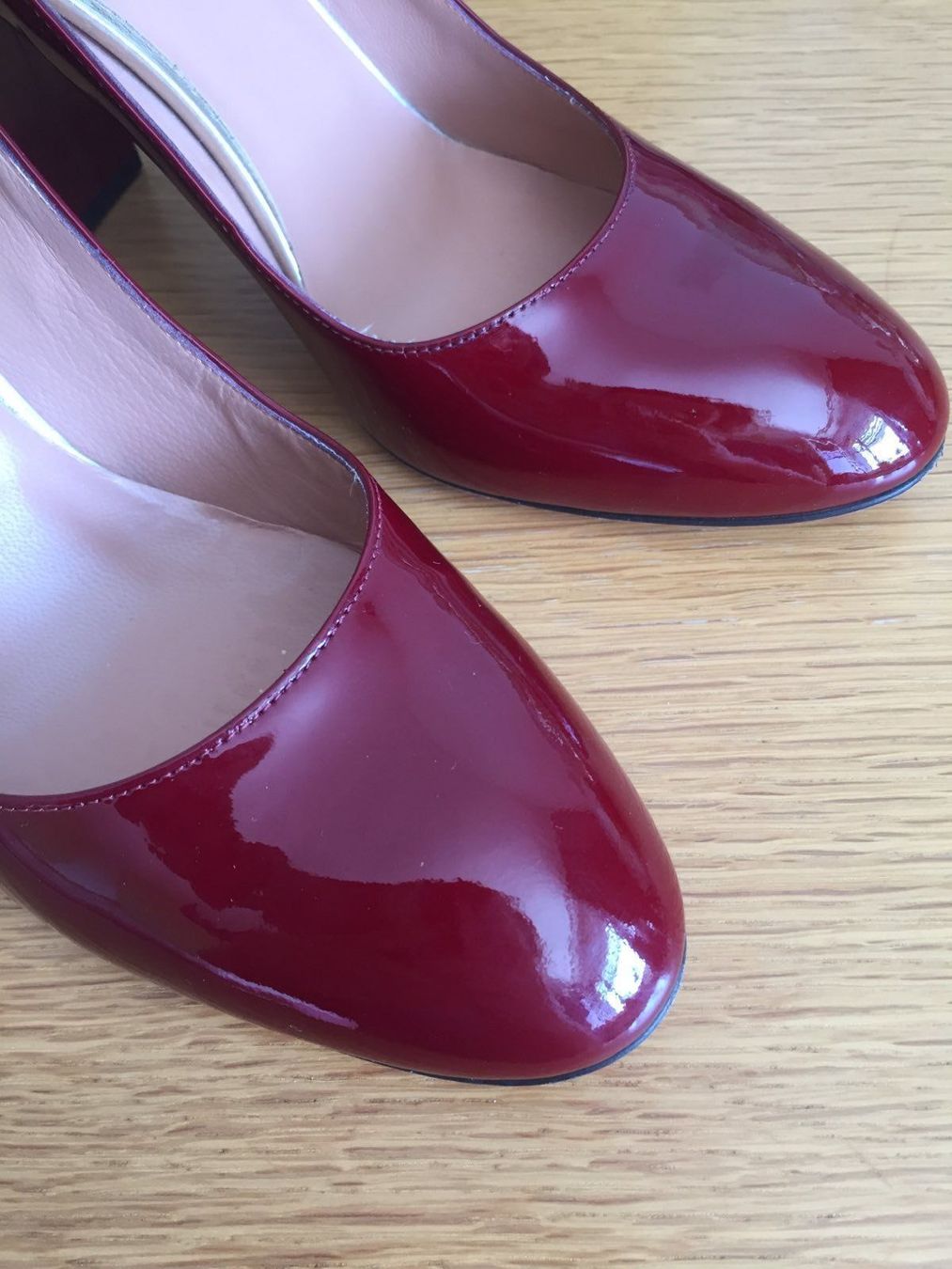 Scarpe da donna: Weinrot Pumps – Usato da Winterthur venduto da Natastar 1