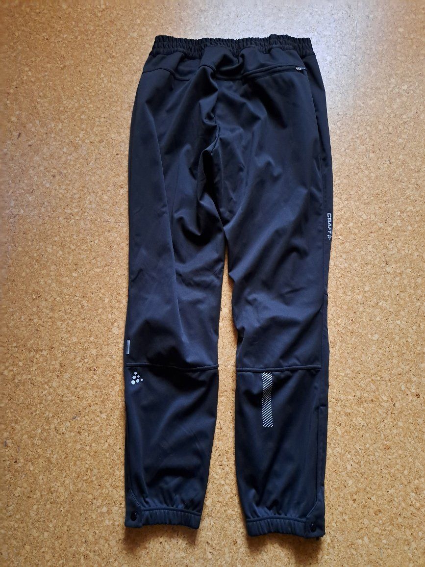 Pantalons: Langlaufhose oder Laufhose? Grösse L Craft – D'occasion à Schüpfheim par madeleine69 1