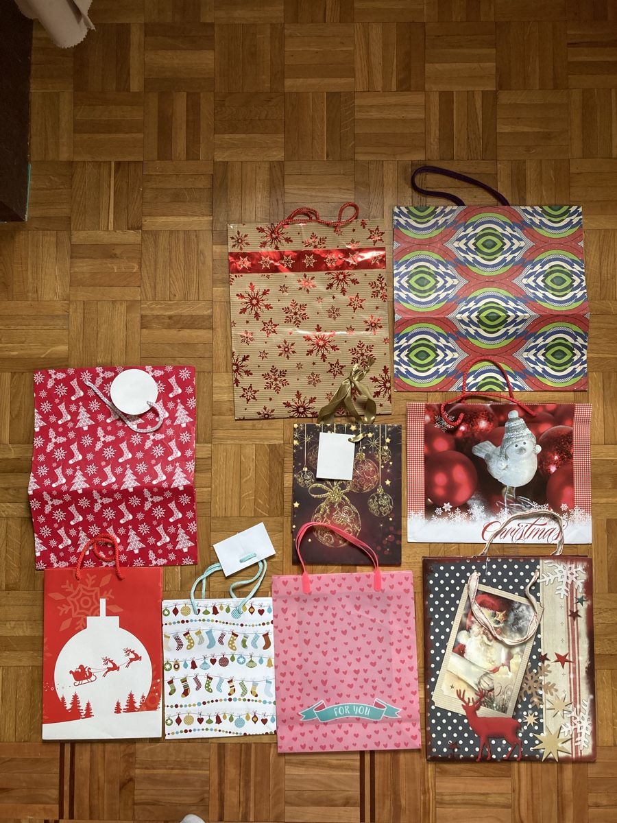 Alle Dekorationen: 9 très beaux paquets cadeaux – Neu (gemäss Beschreibung) aus Ardon von hel_2sxp