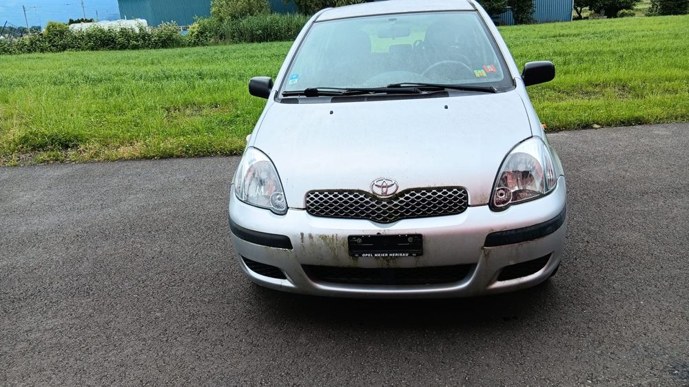 Toyota Yaris 1.0 (94285 km)