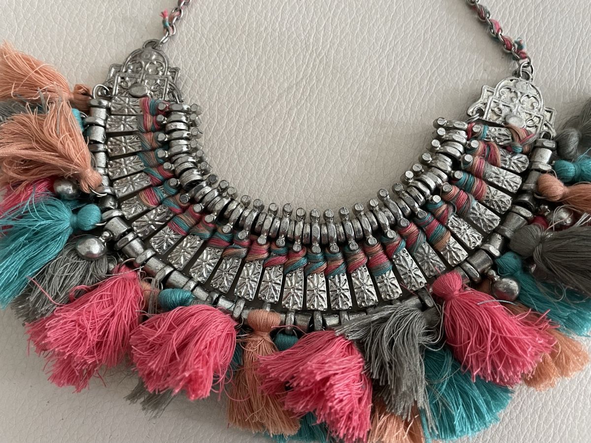 Ketten: Coole Statement-Kette mit Troddeln, Ibiza Style, neuwertig – Gebraucht aus Lindau von Gybsi0 2