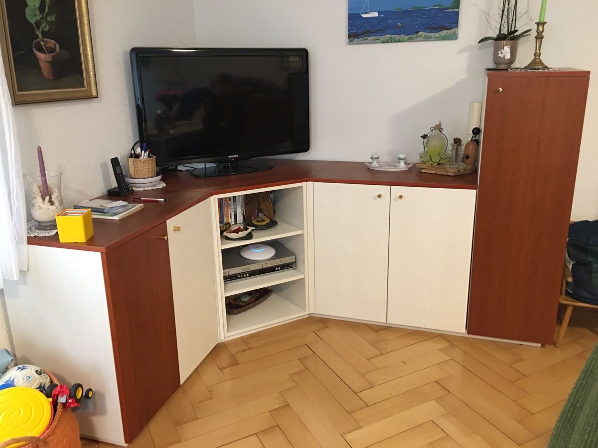Mobili TV: Wohnzimmer Möbel – Usato da Schwyz venduto da Francesca54