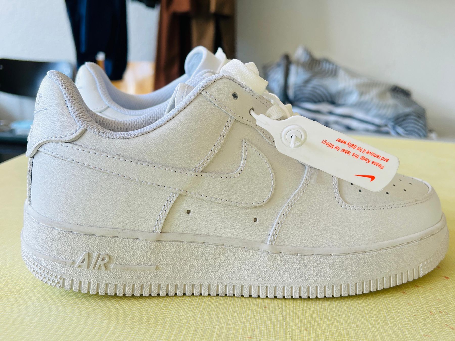 Nike Scarpe da uomo: Nike Air Force White große EU 40  – Nuovo e nell'imballaggio originale da Fribourg venduto da FUJAY-AT123