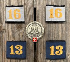 4 Schulterpatten und 1 Aufnäher der Schweizer Luftwaffe