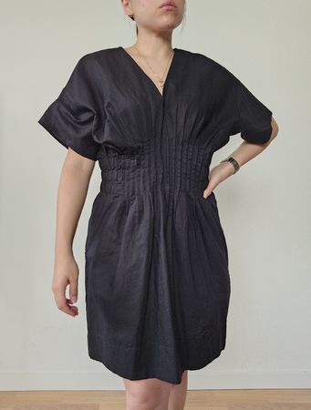 Schwarzes Kleid 100% Leinen Leinenkleid mit Pintuck Plissé