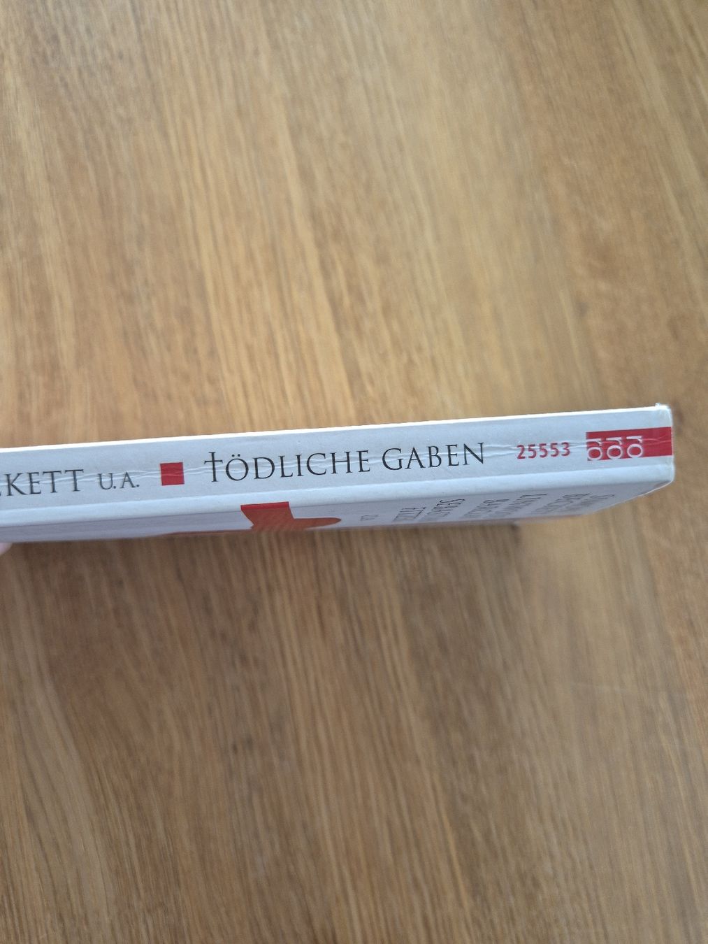Libri: Tödliche Gaben: Spannende Weihnachtskrimis Advent – Usato da Bern venduto da miruslav 2