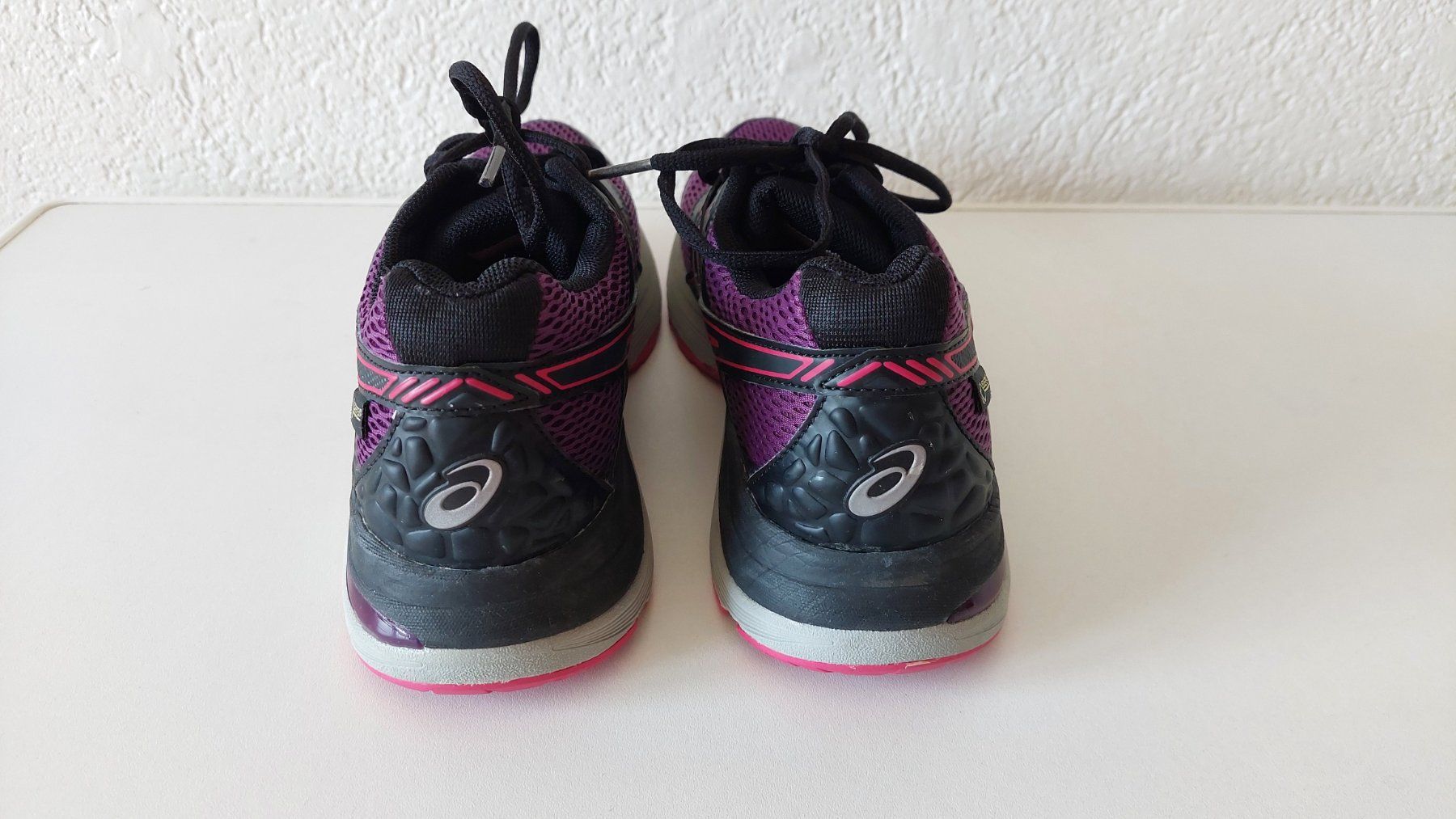 Scarpe da donna: Laufschuhe Gr.39,5 – Nuovo (secondo la descrizione) da münchenstein venduto da ewu_8lcz 2