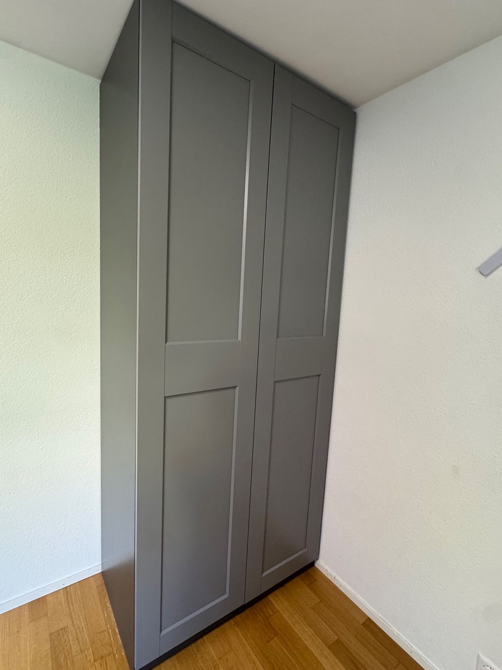 Armadi: Ikea Pax Kleiderschrank 100x 236cm – Usato da Oftringen venduto da Makeq 3