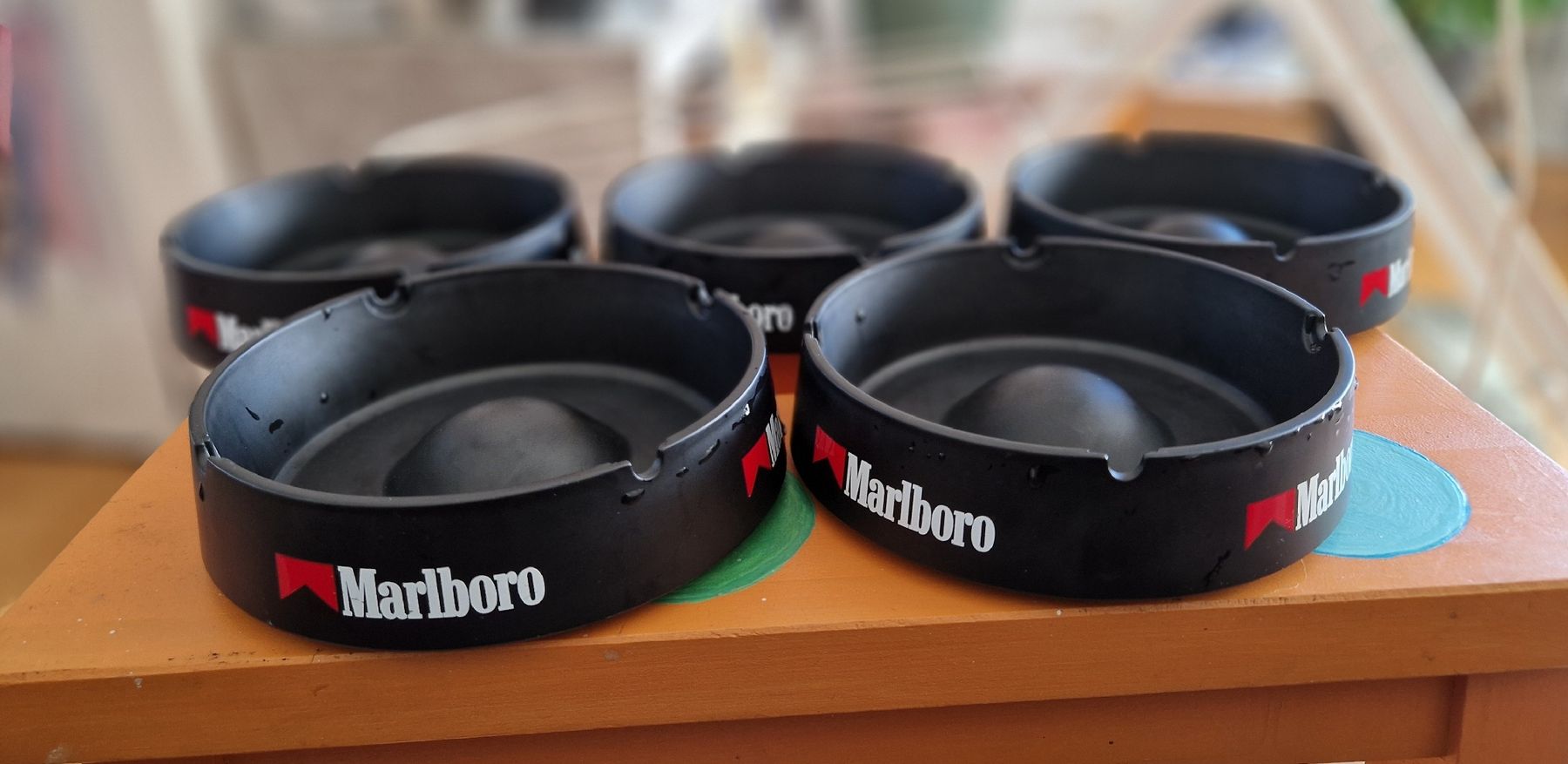 Marlboro Portacenere: 5 Stk. Marlboro Aschenbecher – Usato da Möhlin venduto da Lyhme94 2