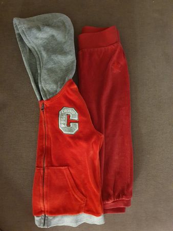 Roter Smile Velours Trainingsanzug Gr. 92
