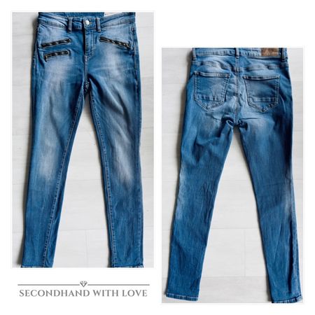 # WOMAN - Jeans ,,Skinny‘‘ Gr. 27 - ESPRIT #