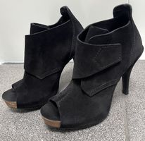 High Heels von Pedro Garcia Gr. 37.5 aus schwarzem Wildleder