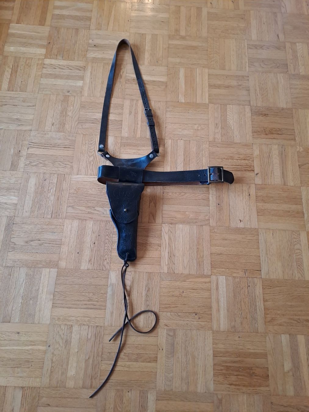 Tiro a segno: Mc Clellan US Army Holster – Usato da Berikon venduto da Lin