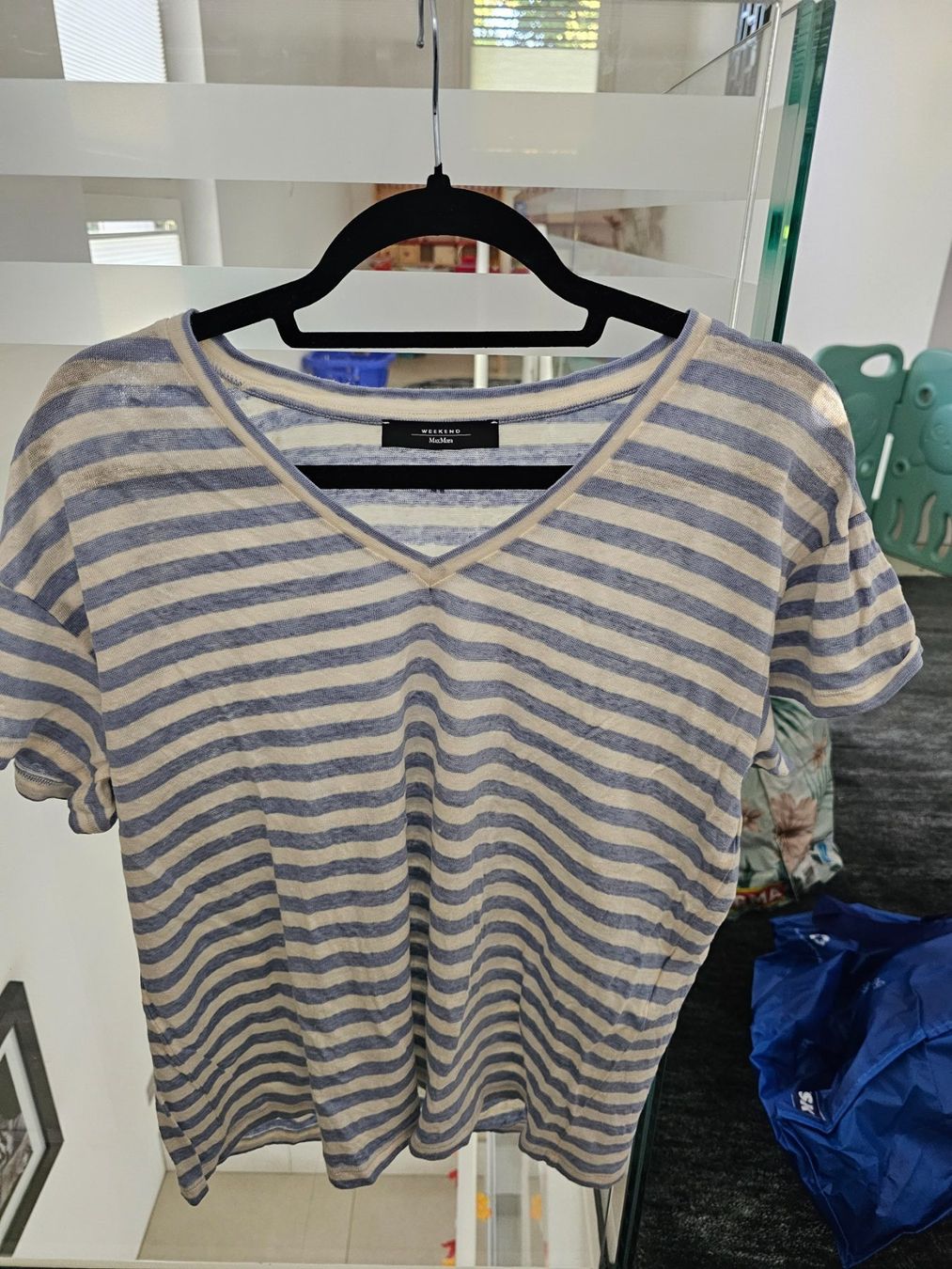 Max Mara T-shirt: Max Mara T-Shirt L – Nuovo (secondo la descrizione) da Berg TG venduto da lisboa.sky