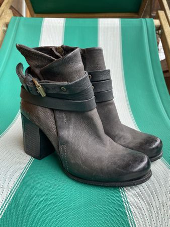 AS98 Leder Stiefel Gr. 37