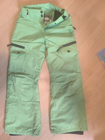 Rehall Schneehose, Gr. 140, grün, unisex, gebraucht.