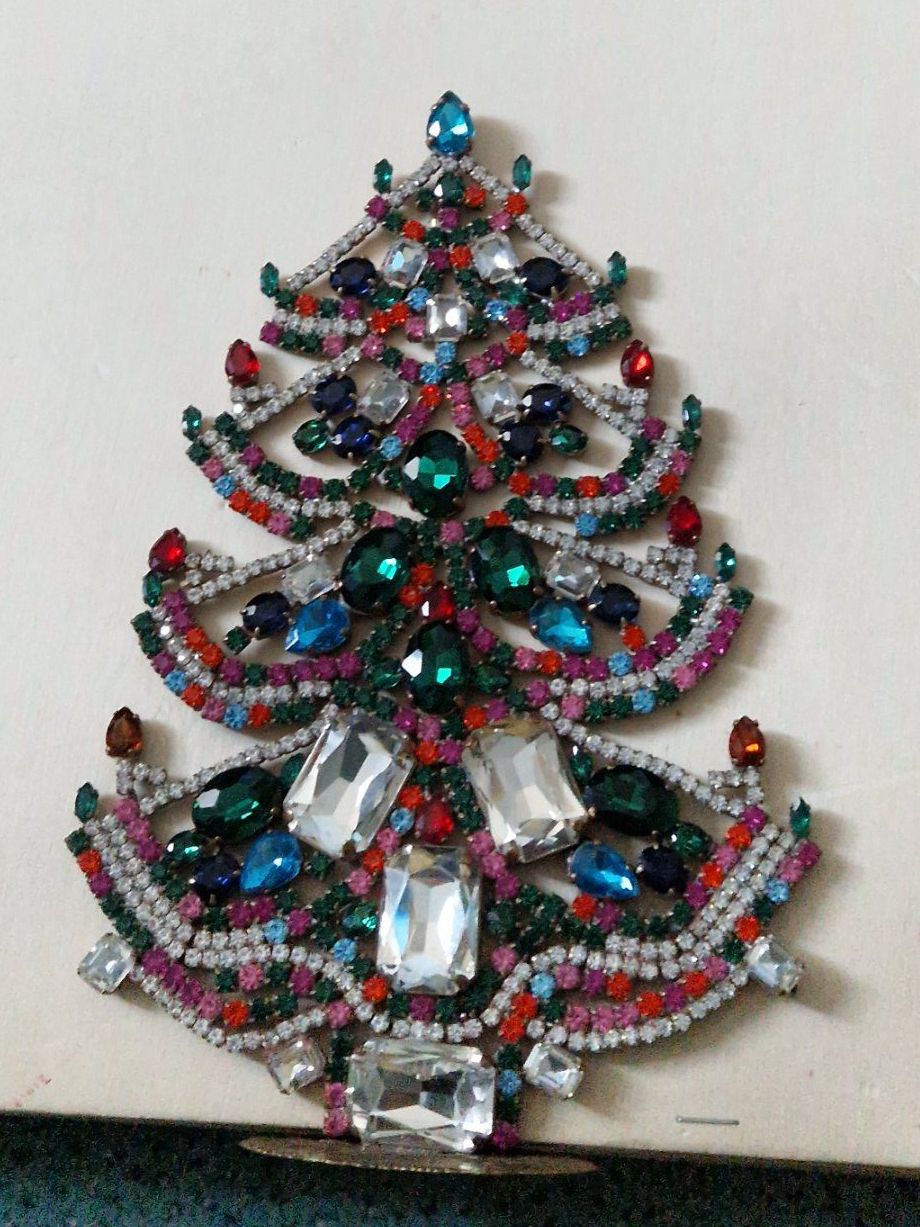 Gablonzer Tutte le decorazioni: Mittegrosser strahlender Gablonzer Christbaum stehend – Usato da Oberwil BL venduto da ehrenamt