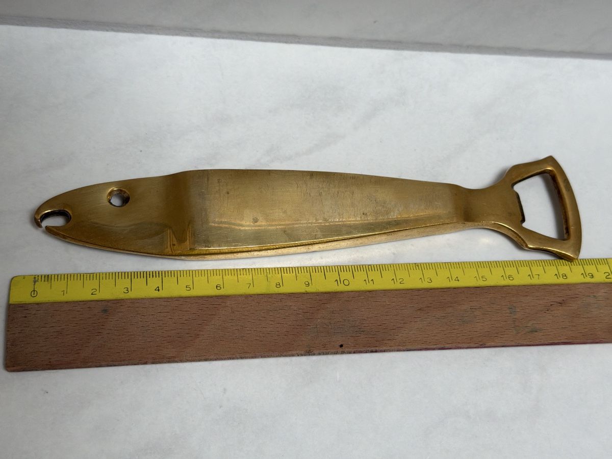 Apribottiglie & Tappi per chiusura: Flaschenöffner in Fischform, Messing. Vintage. – Usato da Biberist venduto da Momo33 5