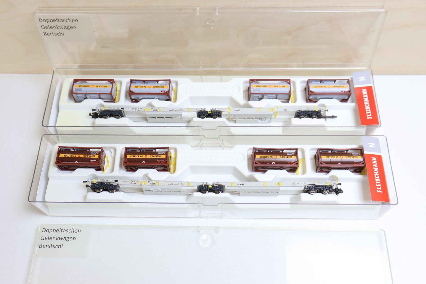 Fleischmann Modellini di ferrovie: Fleischmann 2 x SBB Doppel-Containerwagen - Bärtschi 8250 07 – Usato da Winterthur venduto da Monstera 3