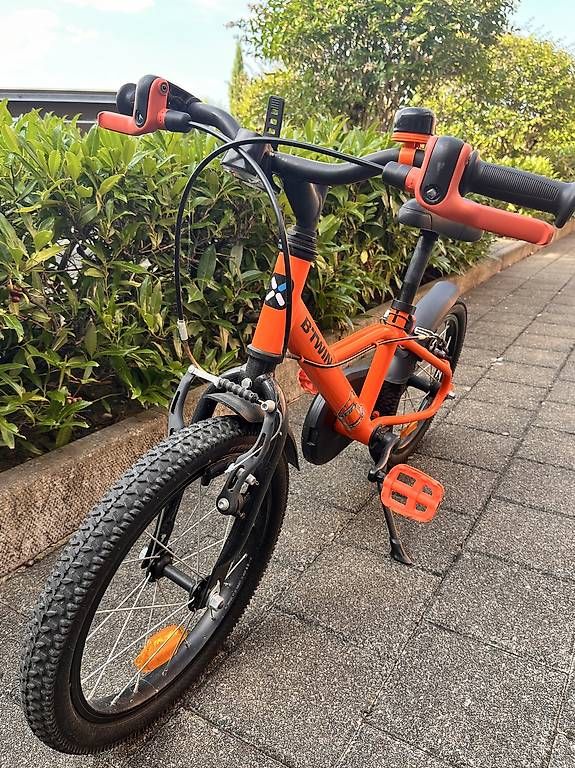 Velos: Vélo enfant BTWIN 16 pouces  – Gebraucht aus Duillier von eve_6f7c 2