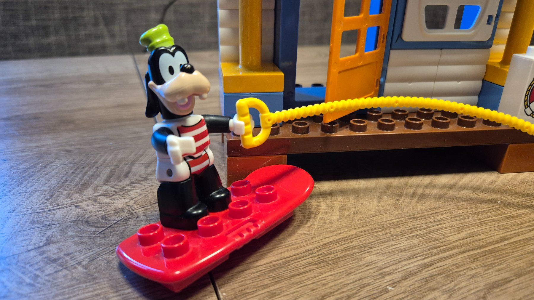 Lego Jouets: Duplo Mickys Strandhaus 10827 – D'occasion à Adelboden par afkcamper 2
