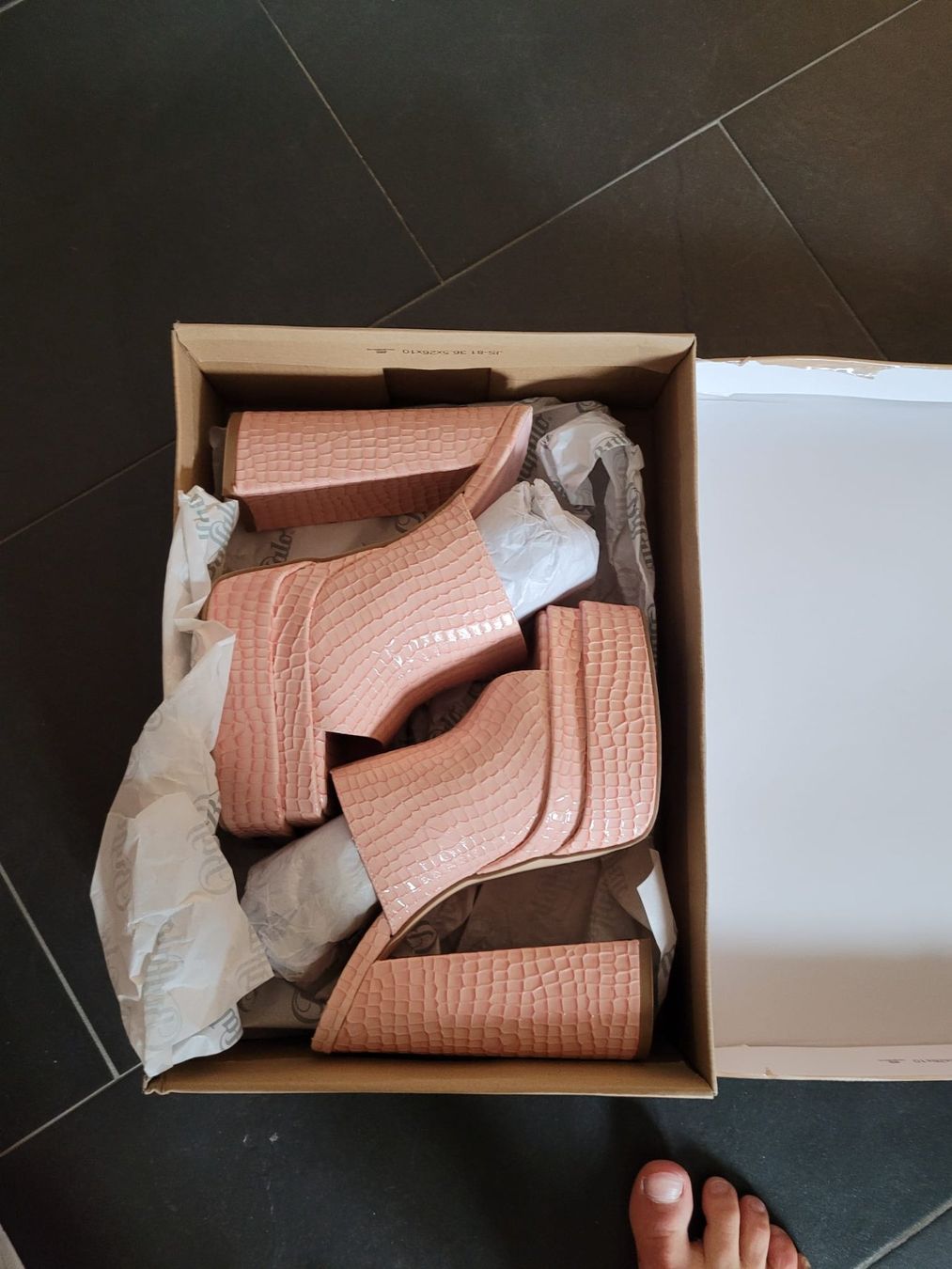 Chaussures femmes: Plateau Mules, Gr. 39 – Neuf (Voir description) à Bern par Stelllllla