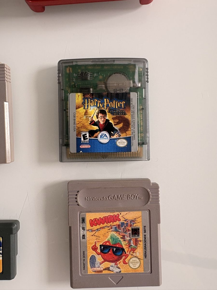 Nintendo Console: Gameboy sp rouge + chargeur + 6 jeux – Usato da Dompierre FR venduto da PRiT_Madara 2