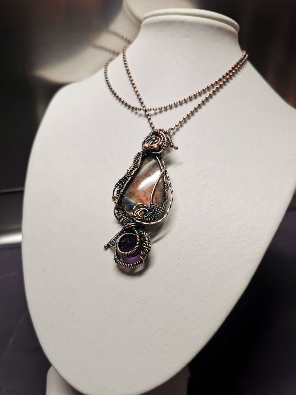 Ciondoli: Handgemachter Labradorit & Amethyst Kupferdraht Anhänger ... – Nuovo e nell'imballaggio originale da Oberglatt ZH venduto da JulFul 2