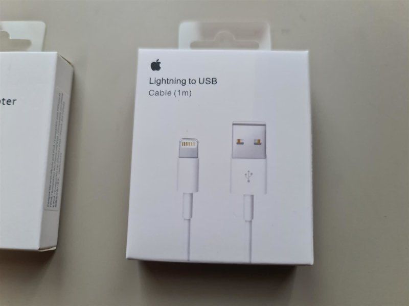 Caricabatterie: Apple iPhone Ladegerät mit Stecker und Kabel – Nuovo e nell'imballaggio originale da Wängi venduto da LiqKojote 2