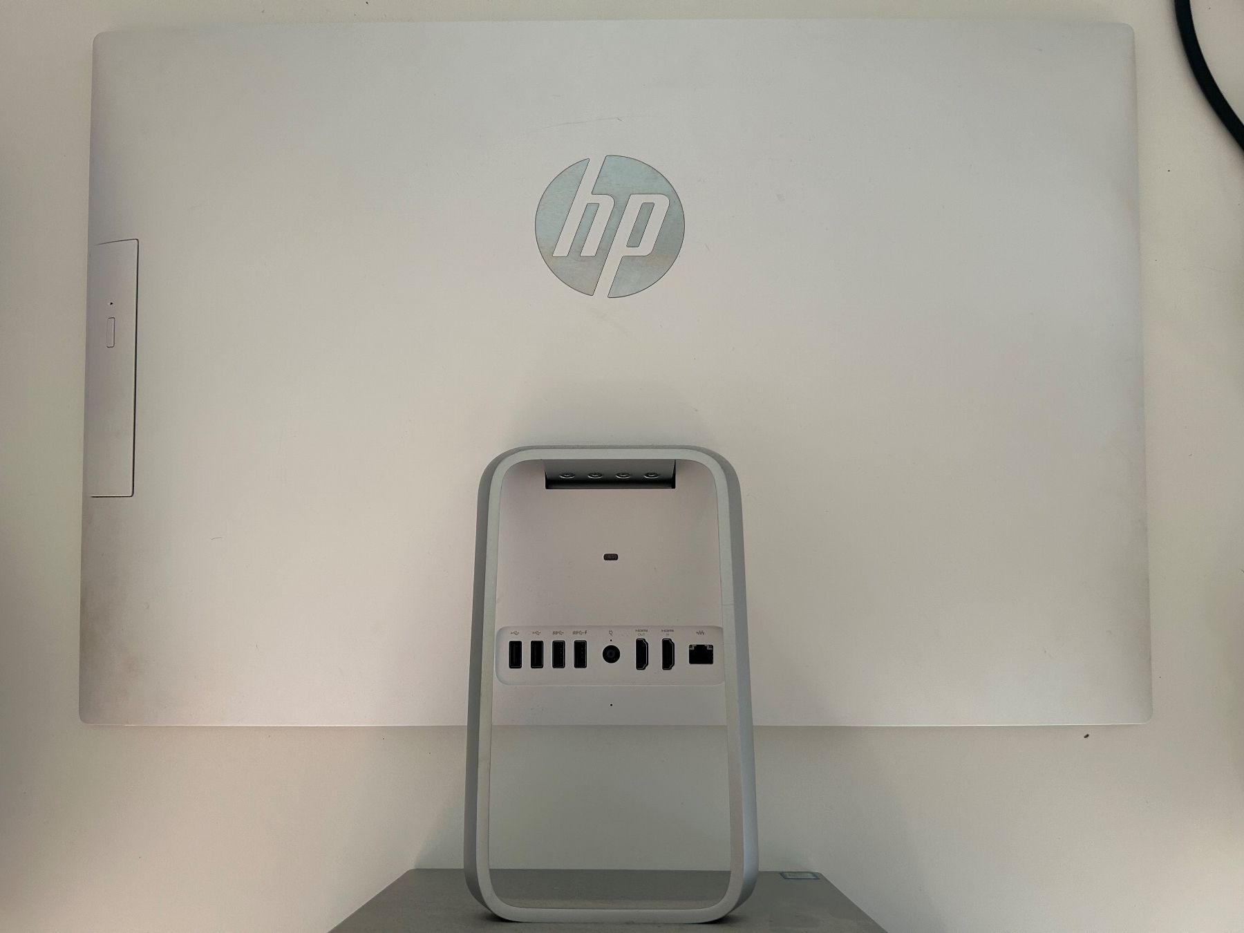 PC: HP All-in-One PC 24” – Intel Core i5, sofort einsatzbereit – Usato da Luterbach venduto da lev_gbq9 1