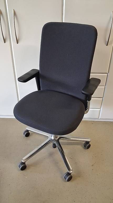 Vitra Stühle: Vitra Pacific ergonomischer Bürostuhl – Gebraucht aus Adlikon von Beulonens