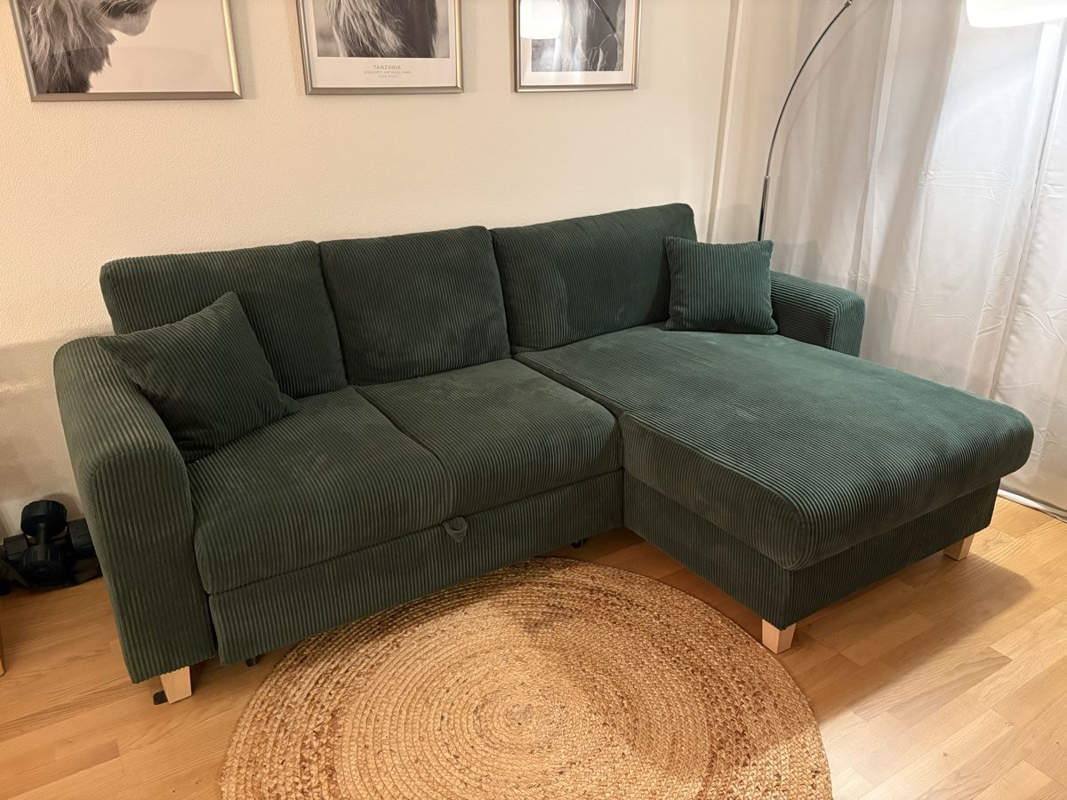 Sofas: Ecksofa Cord grün – D'occasion à Fraubrunnen par cur_c2cc