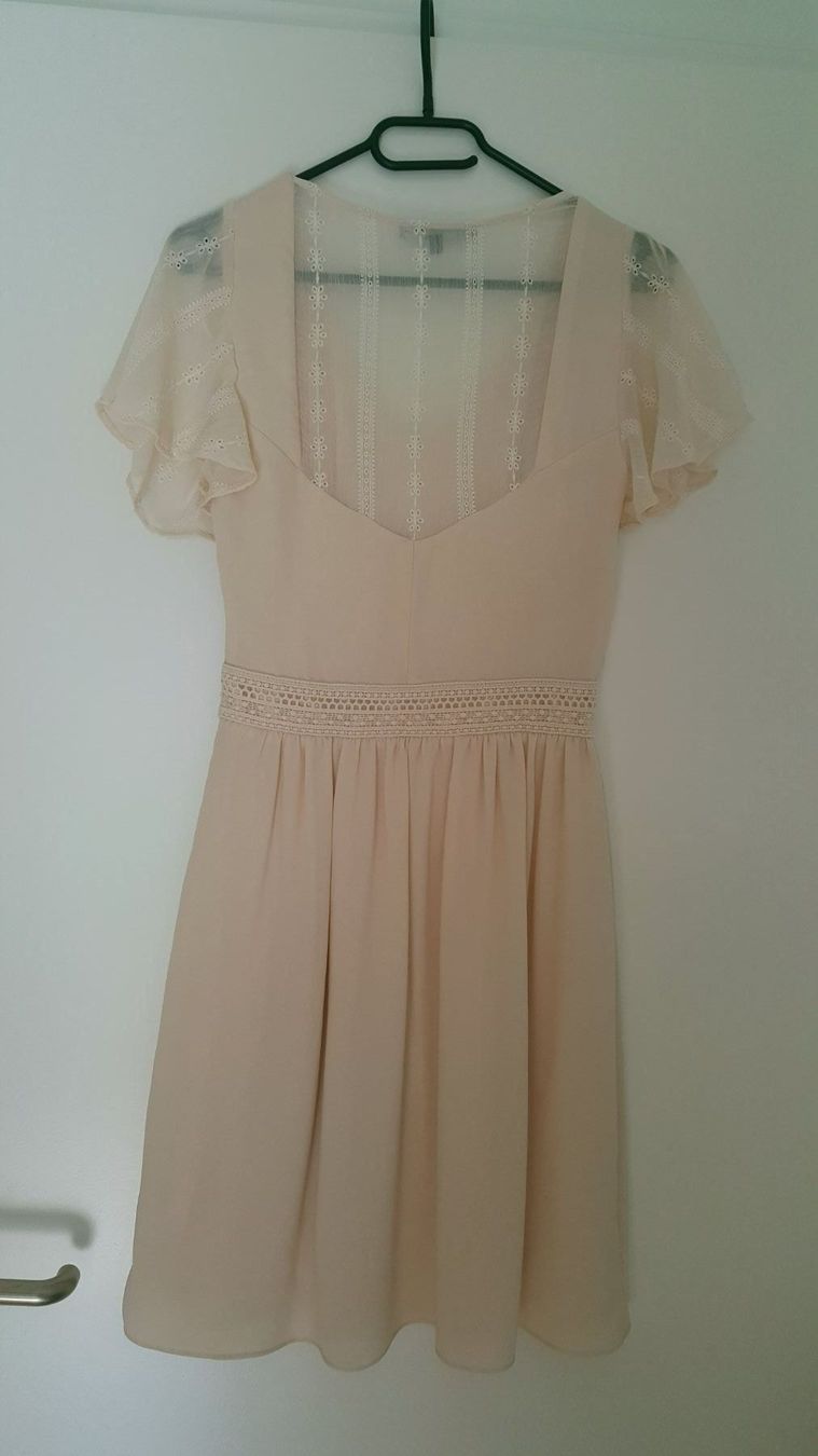 Vestiti: Kleid – Nuovo (secondo la descrizione) da Meiringen venduto da SilviF 3