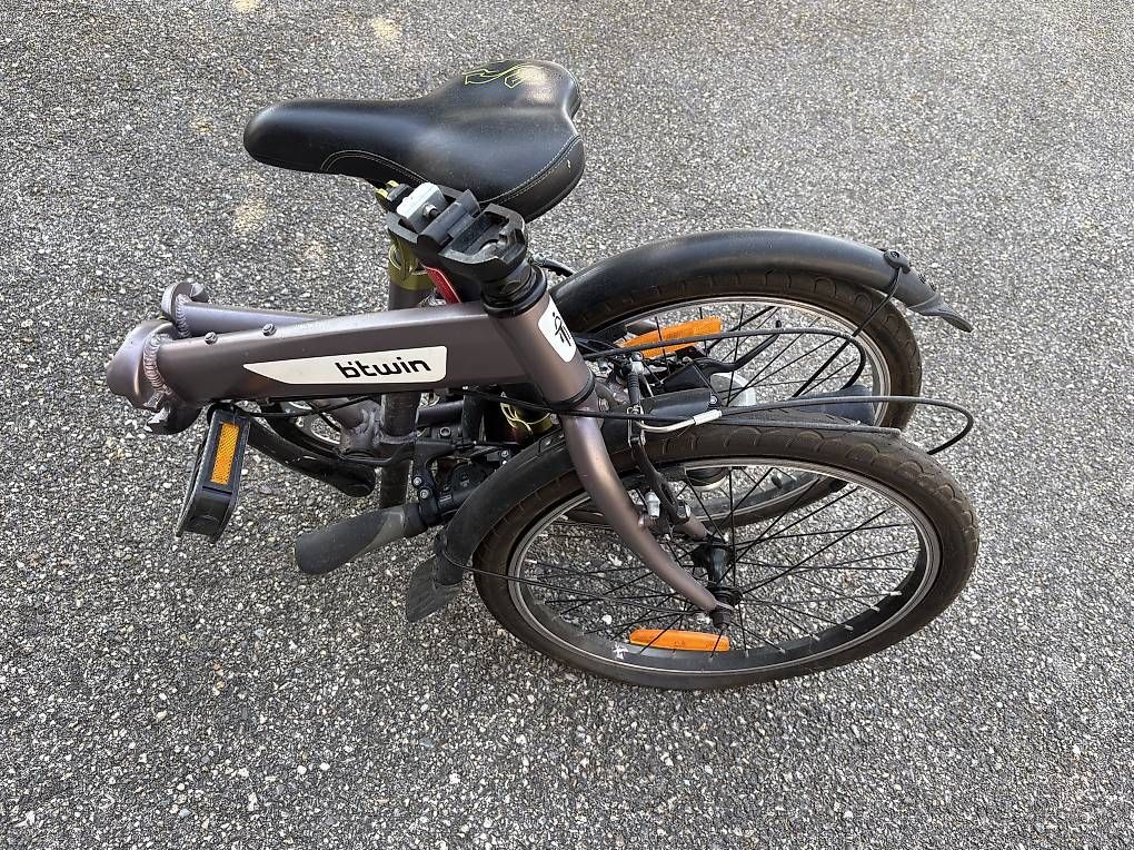 Vélos: Vélo pliant btwin  – D'occasion à Nods par wid_2lbx