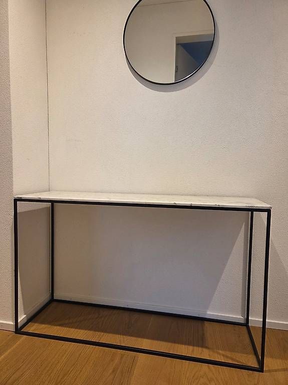 Tische: Marmor Konsole / Konsolentisch – Gebraucht aus Hinwil von Vaneglia 1