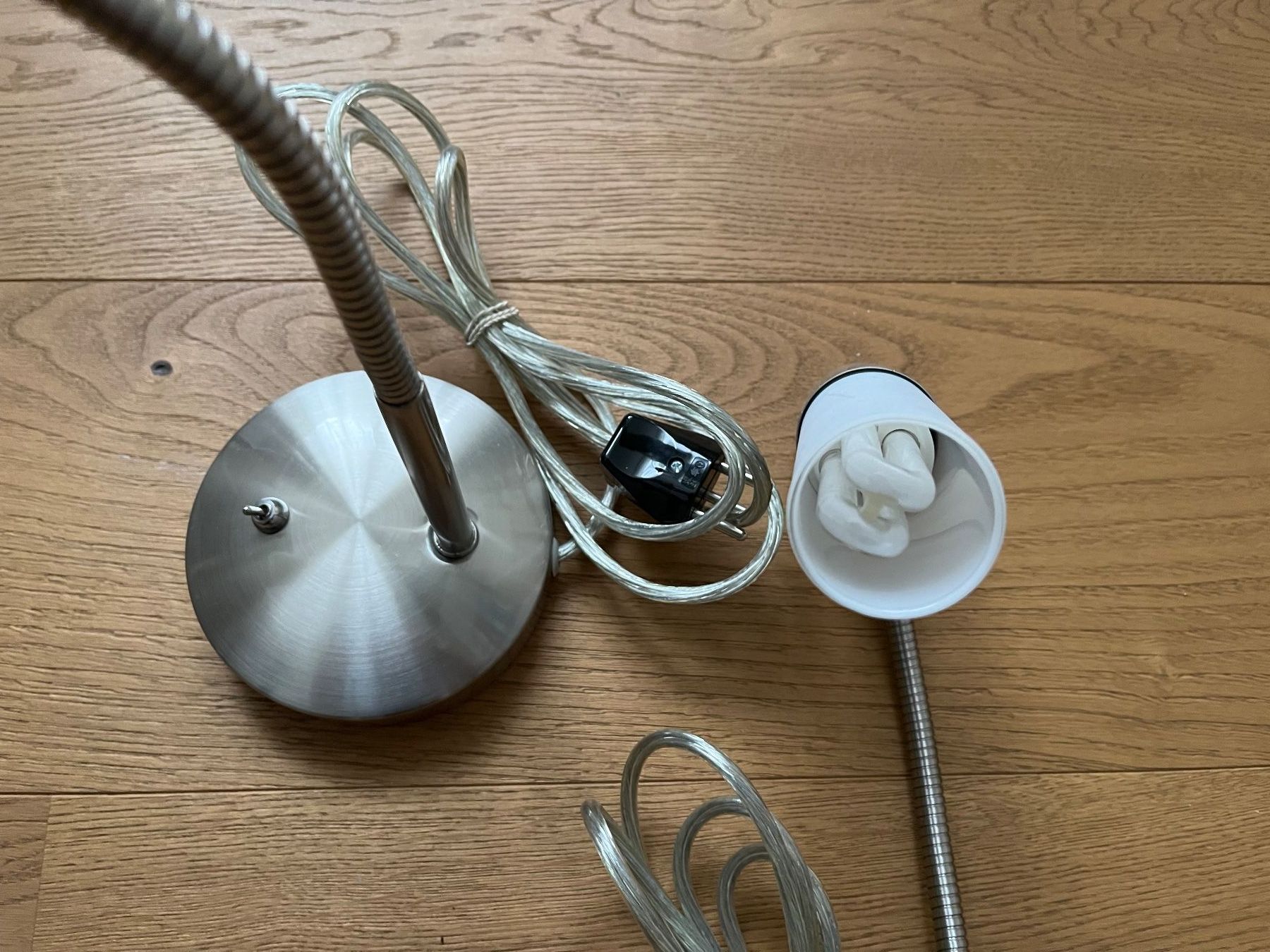 Lampade: Nachttischlampen(2 Stück) – Usato da Balgach venduto da Olieto 2