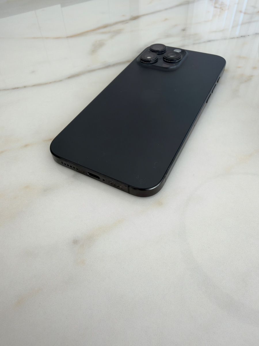 Apple Handys / Smartphones: iPhone 16 Pro Max - 256GB – Gebraucht aus Dübendorf von afrad29 2