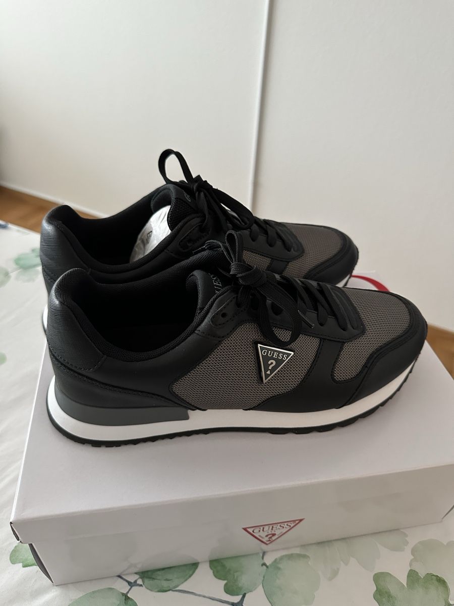 Guess Scarpe da uomo: guess schuhe – Nuovo (secondo la descrizione) da Liestal venduto da fcbarcelona92 3